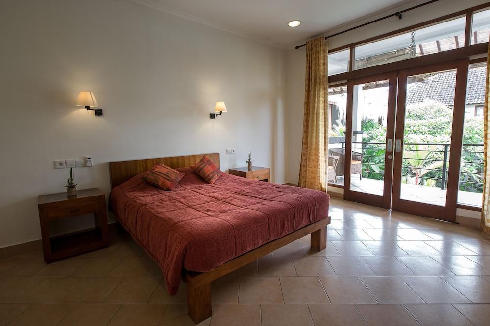 Ecosfera Hotel, Yoga & Spa Canggu Buitenkant foto