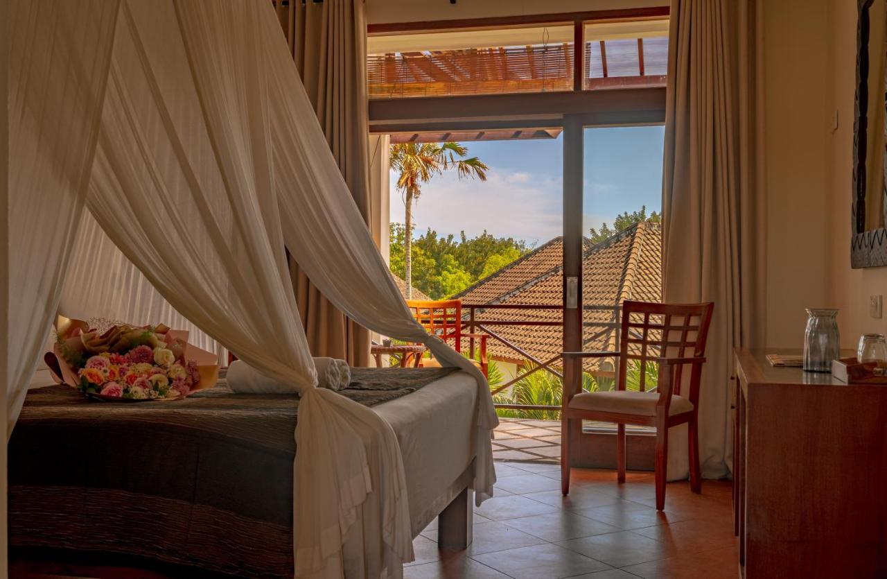 Ecosfera Hotel, Yoga & Spa Canggu Buitenkant foto