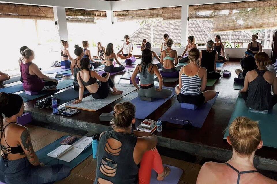Ecosfera Hotel, Yoga & Spa Canggu Buitenkant foto